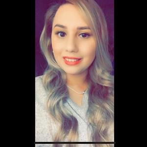 Meet your Posher, Crystal